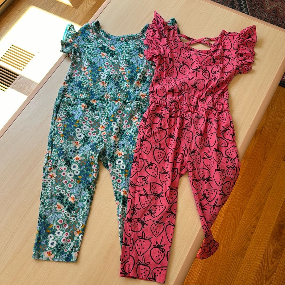 2 pack tea rompers 🤍
